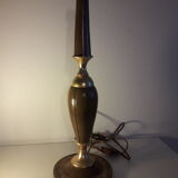 Pied de lampe a poser