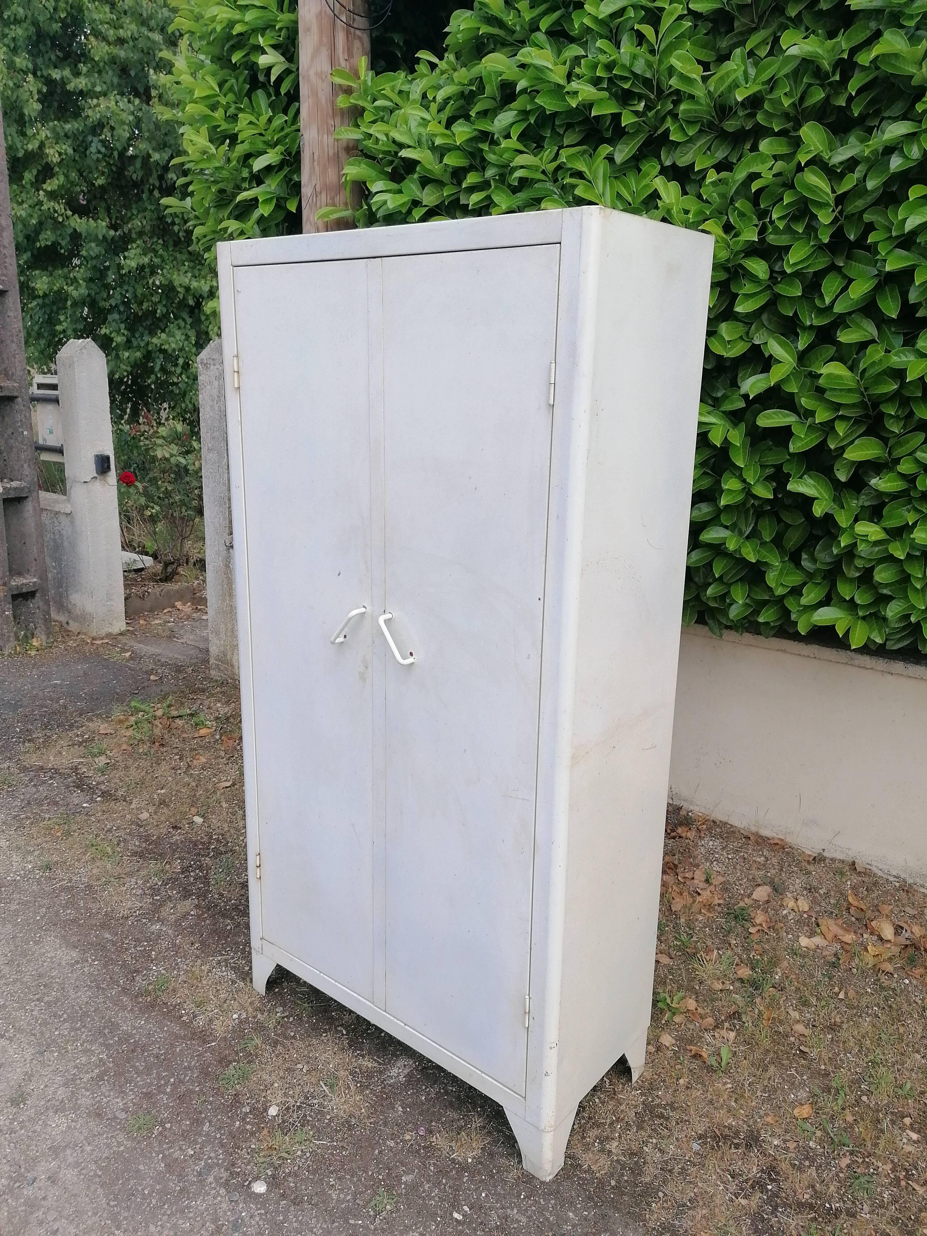 Metal kitchen cabinet