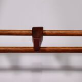 Coat rack Free-form wall-shaped cloakroom