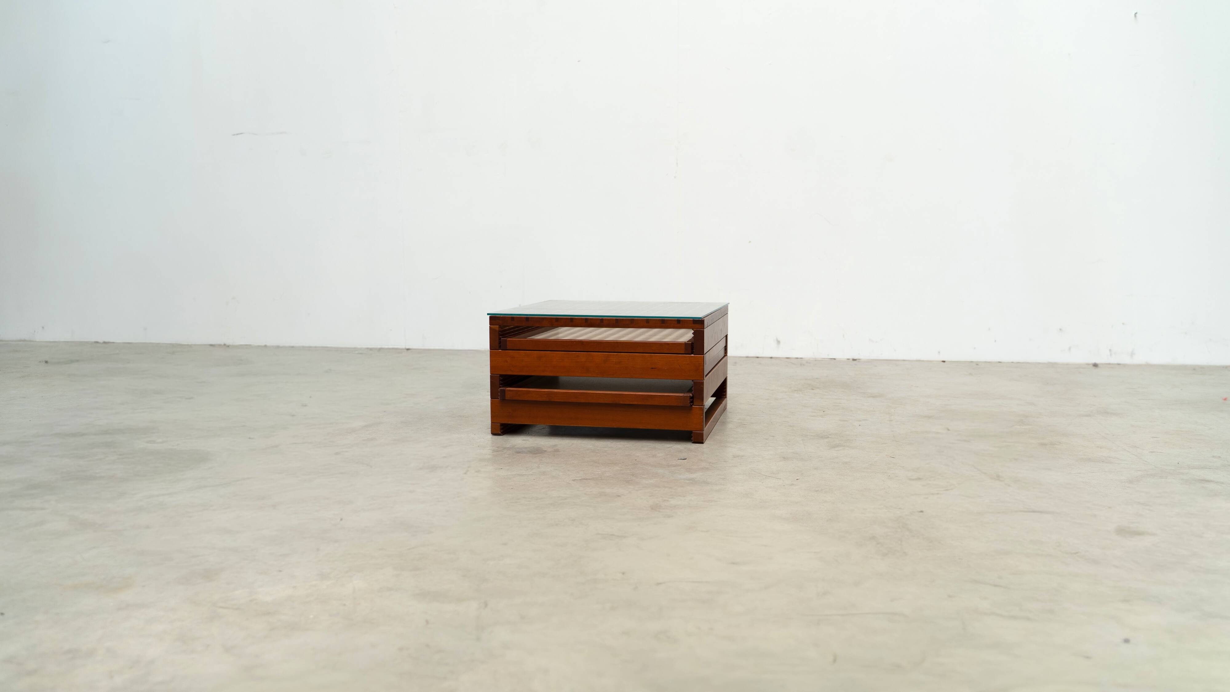 Table basse par Bernard Vuarnesson