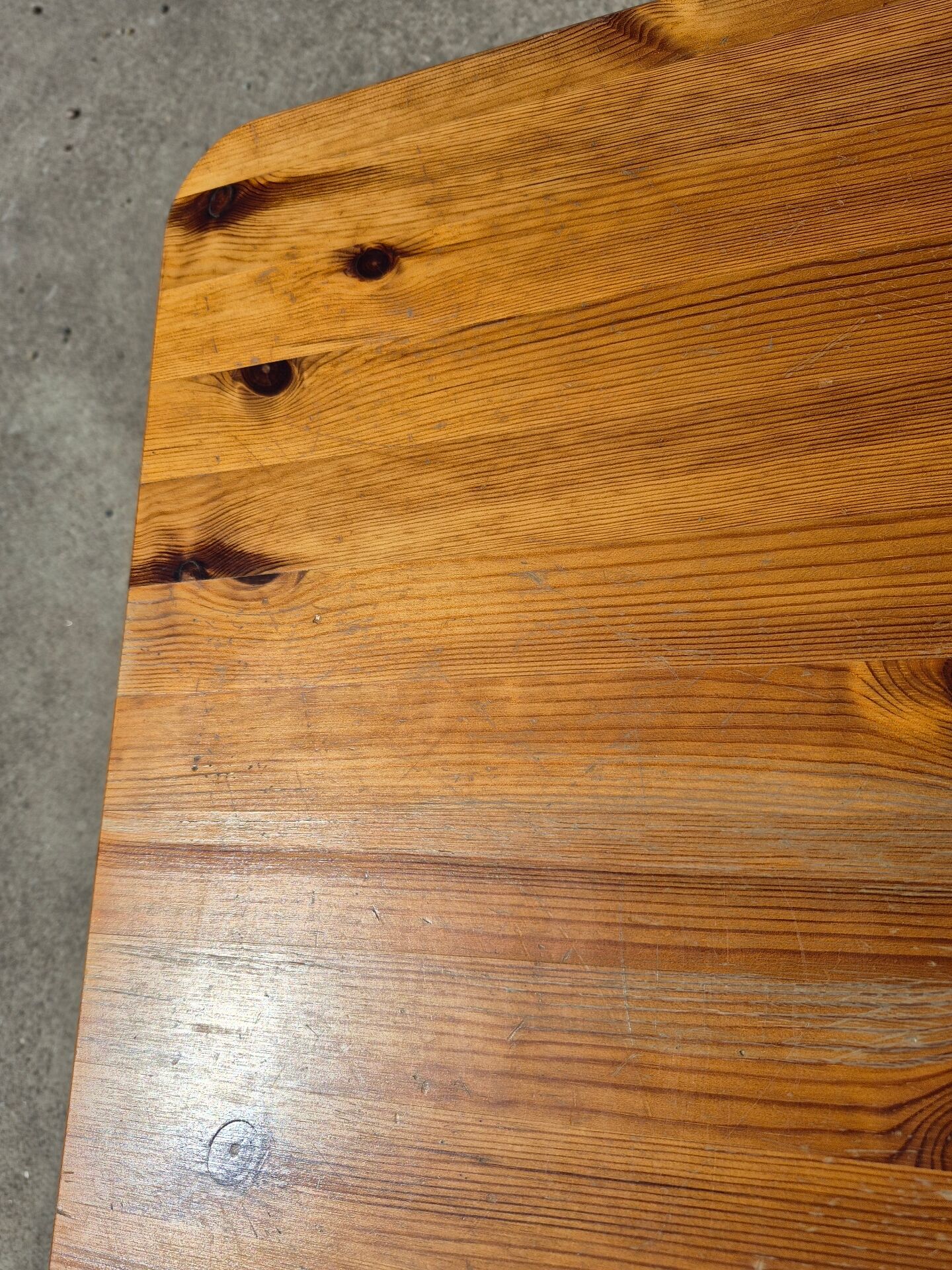 Vintage set pine coffee table and corner table