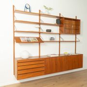 Classic shelving system from the 1960s in teak veneer by Poul Cadovius for Cado