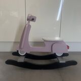 Vespa rocker