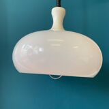 Suspension rises and falls 60s