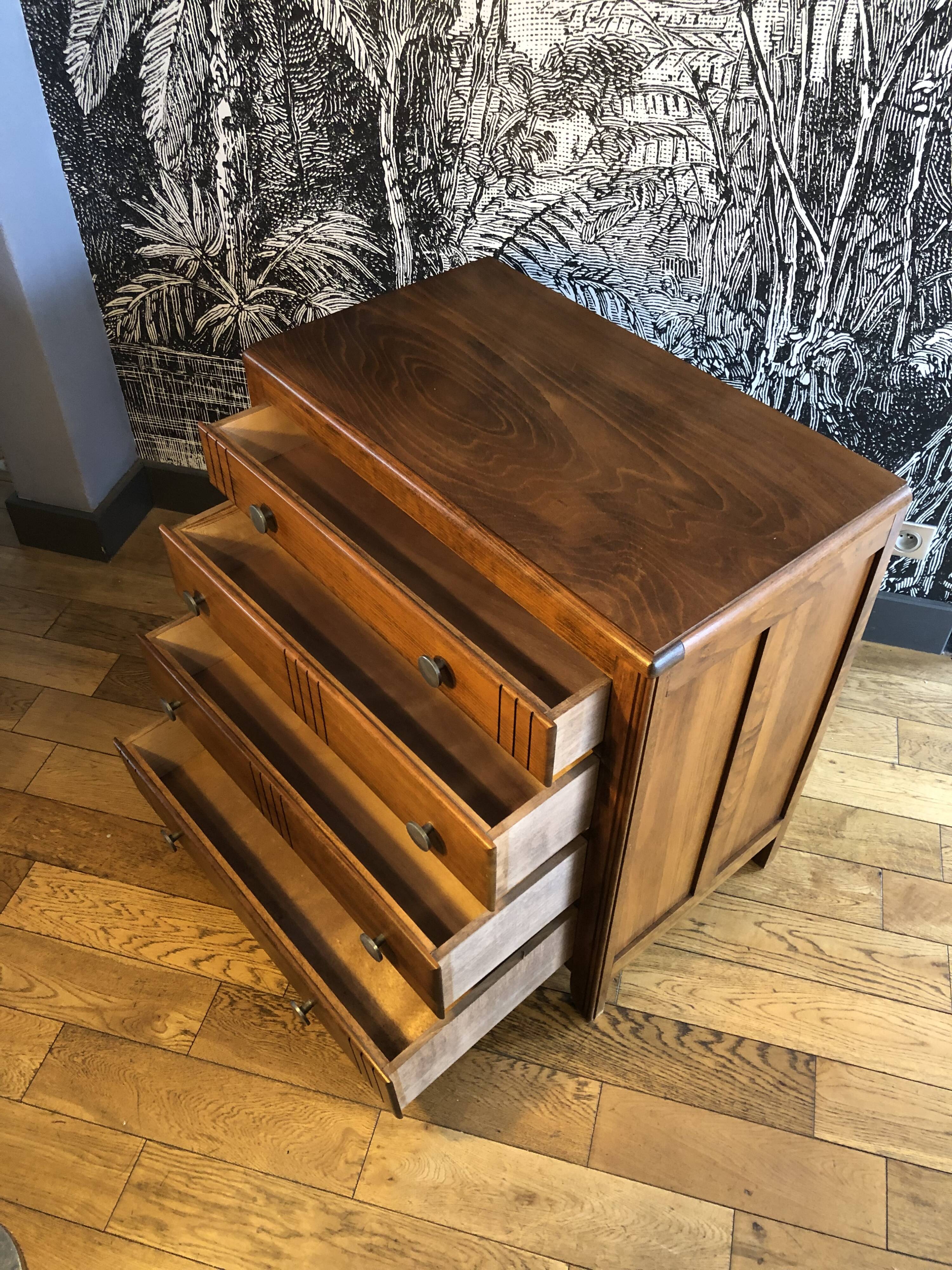 Vintage chest of drawers 4 drawers