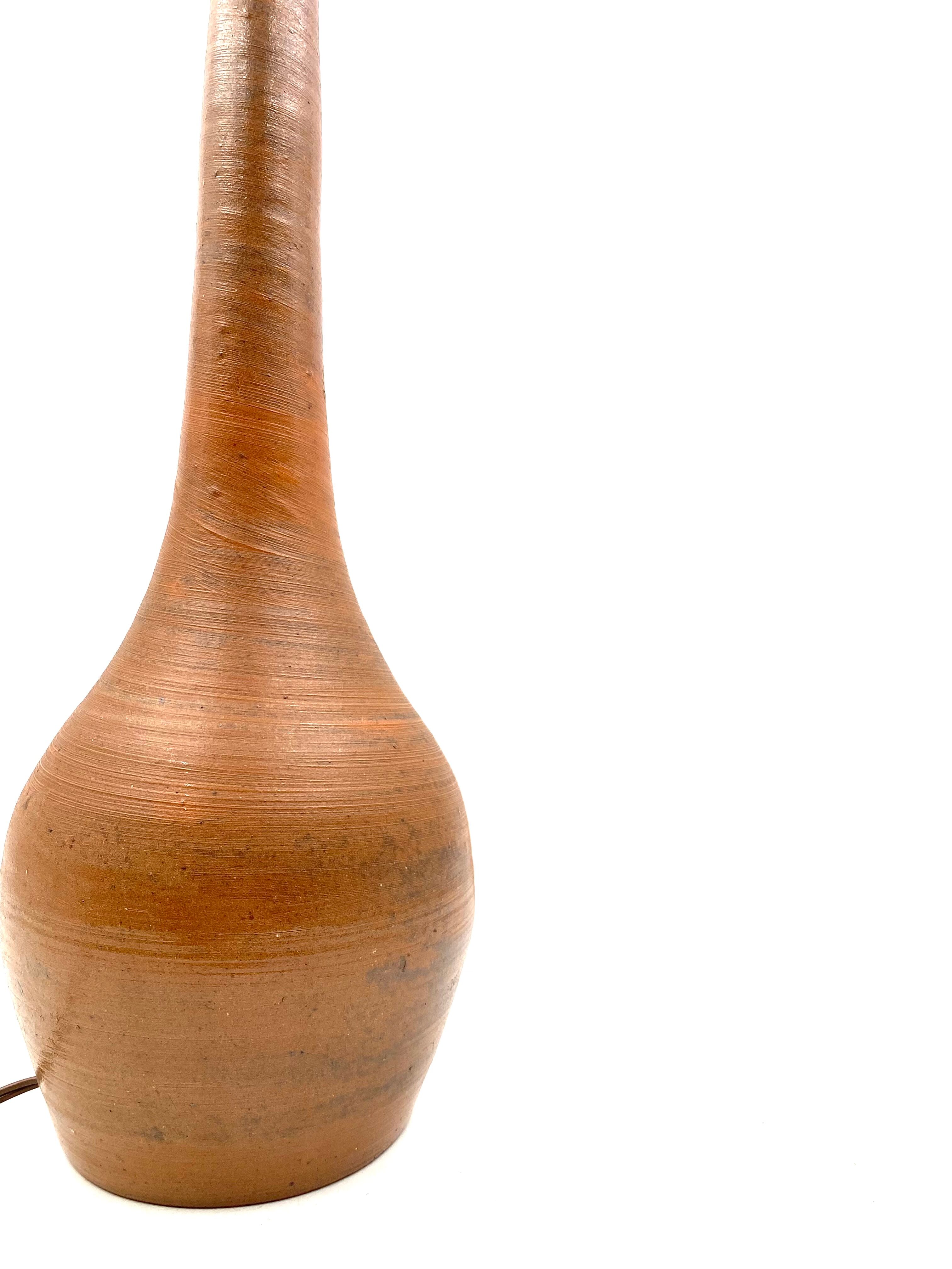 Mid-century earthenware table lamp, France 1950s