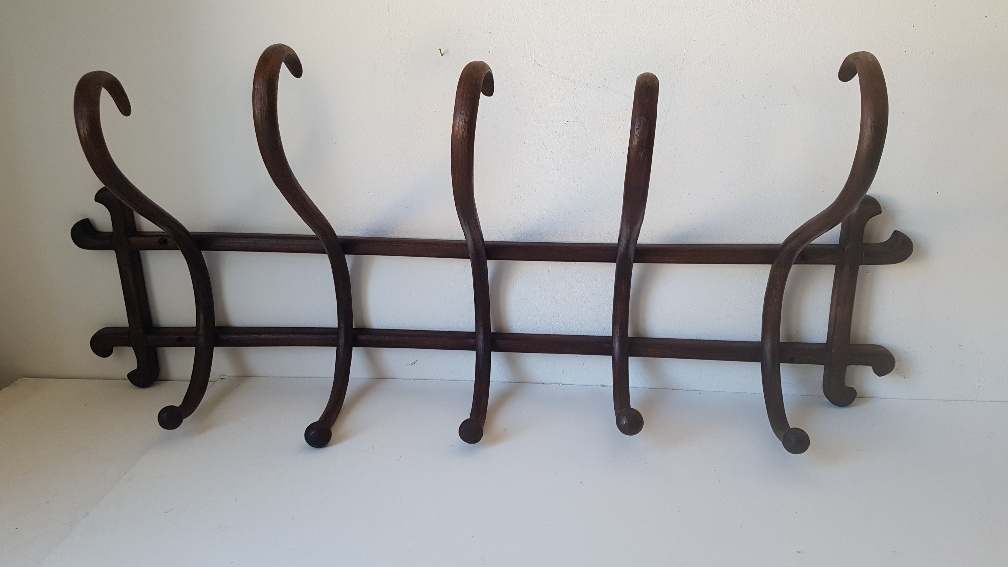 Thonet wall coat carrier