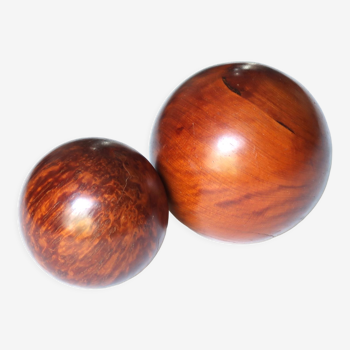 Sphères sculptées en bois, années 50