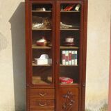 Small oak display case, old glass