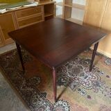 Mobel extendable Scandinavian dining table