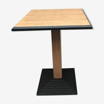 Table bistrot bois et fonte