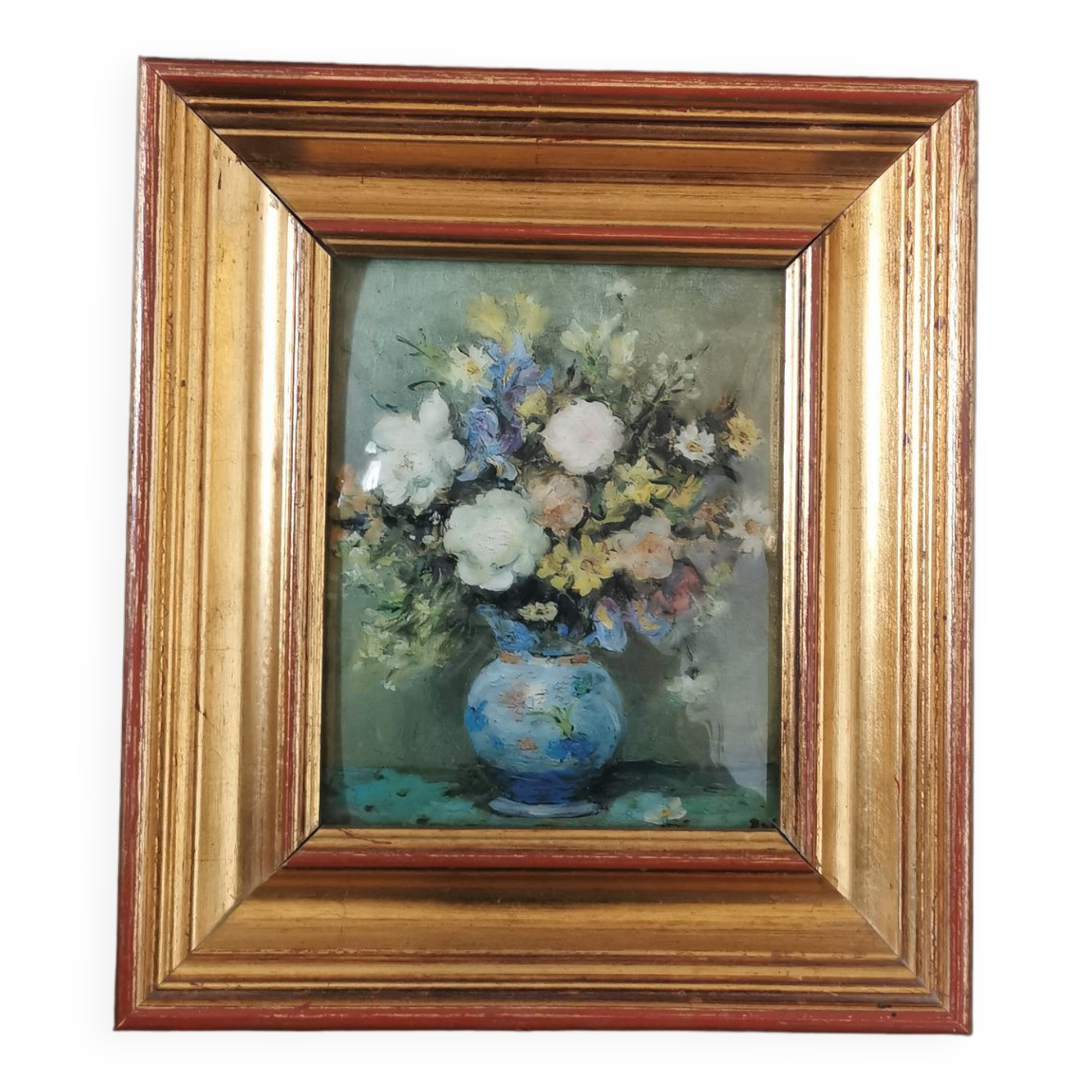 Small frame bouquet of flowers cadem process