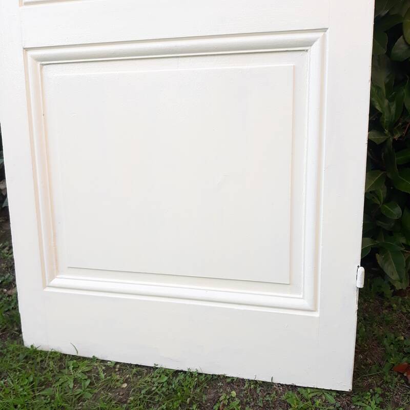 Communication door H219.5xL80cm, old panelled and moulded.