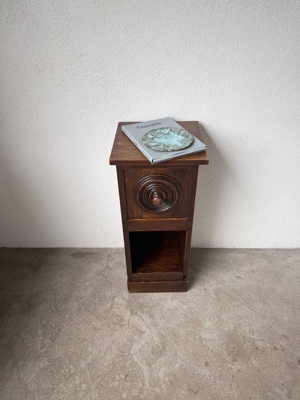 Dudouyt bedside table, oak, 1940.