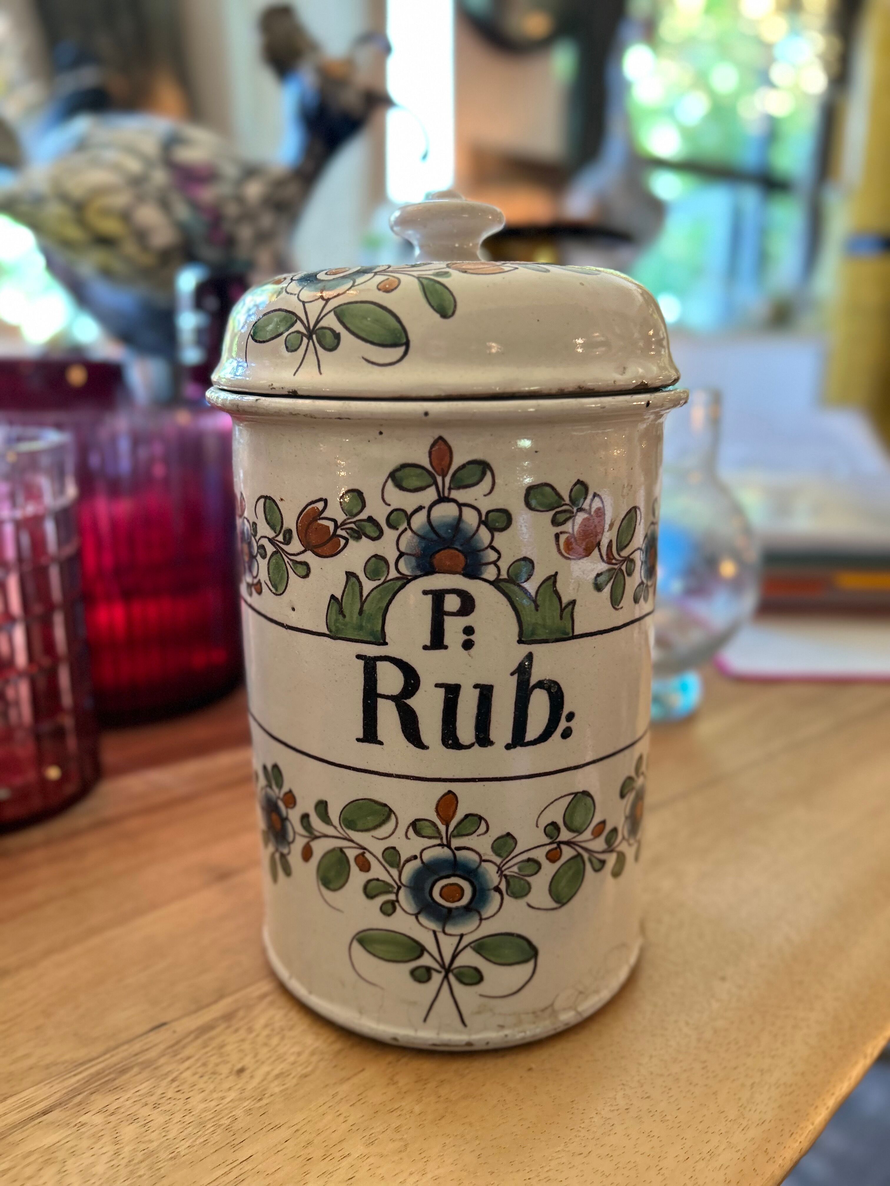 Old earthenware pharmacy pots