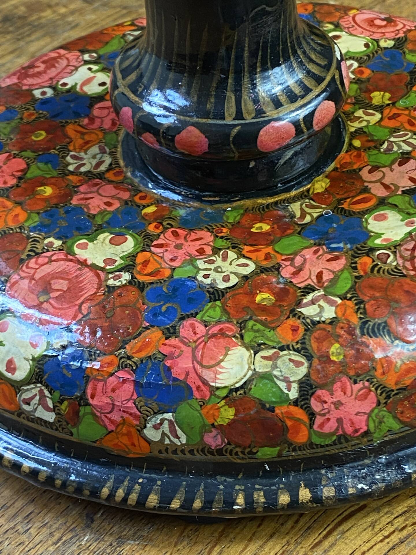 Kashmiri lamp base
