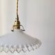 Pendant in serrated opaline