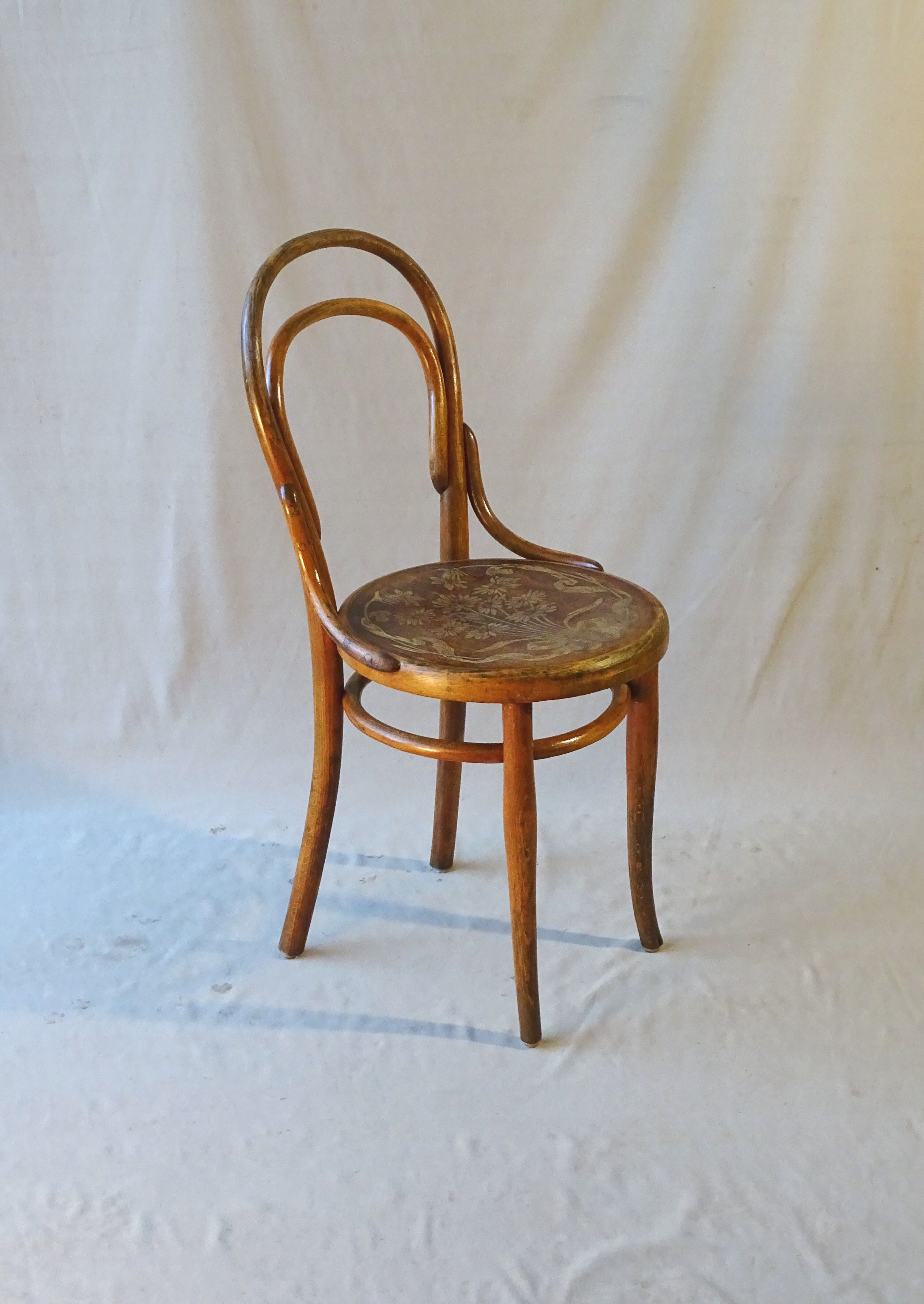 Thonet chair N°14 1/2, flowered wood seat -1900 -