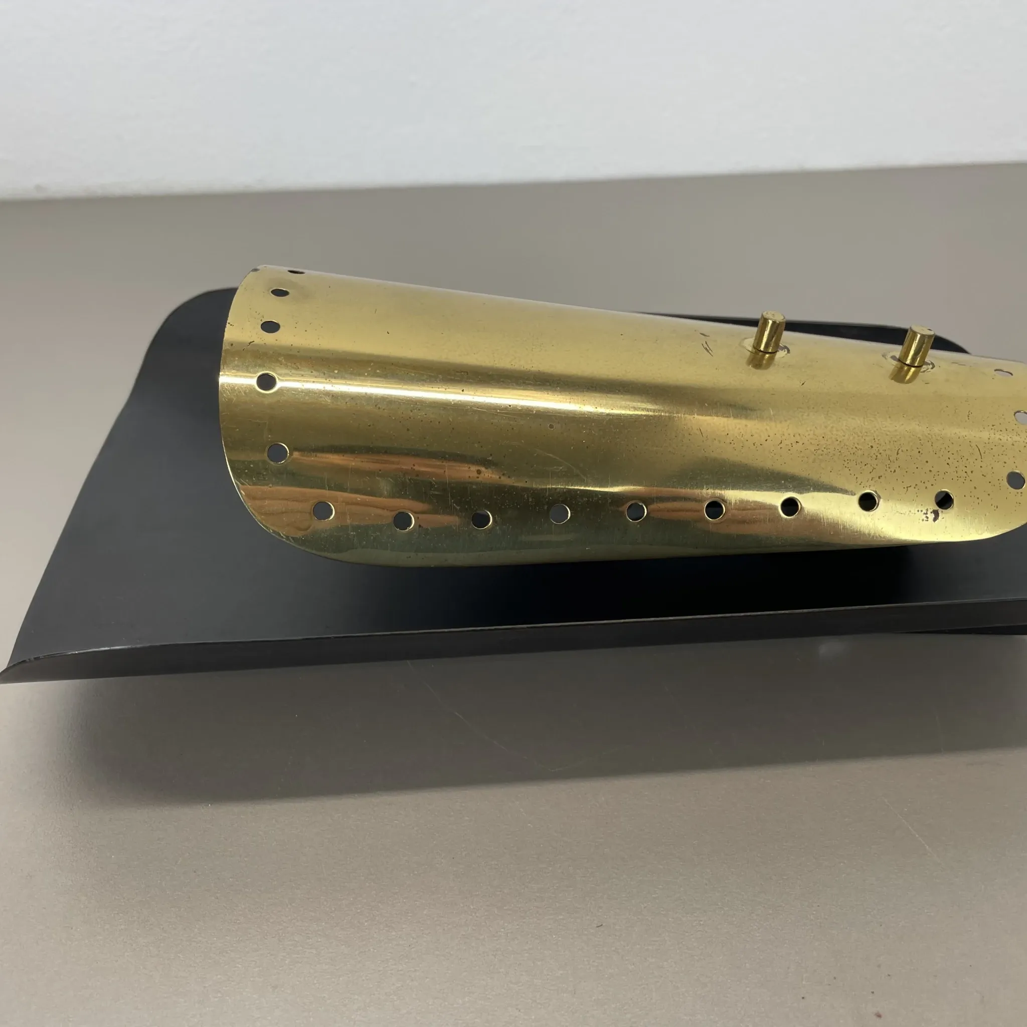 Rare Minimalist Theatre Wall Light in Brass, Italy 1950s