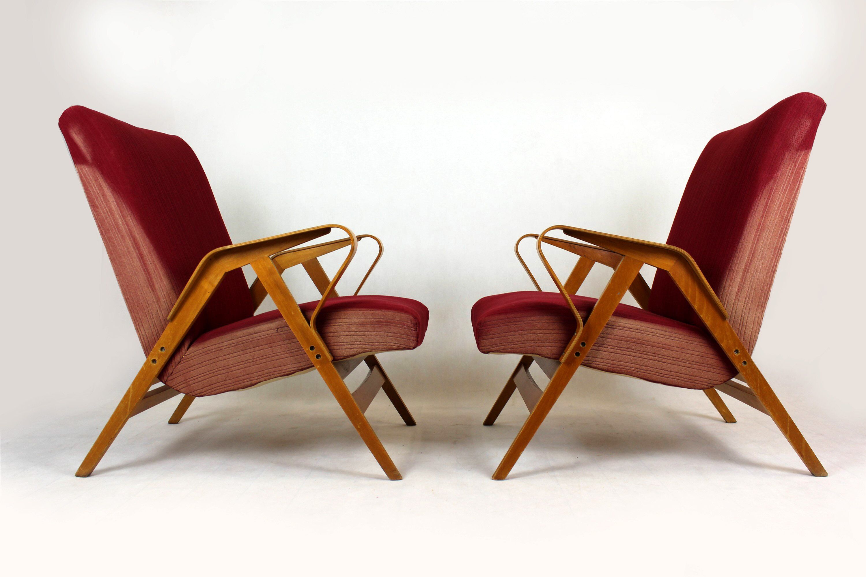 Mid-Century Armchairs from Tatra, 1960s, Set of 2