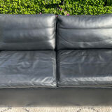 High-quality black leather Durlet sofa