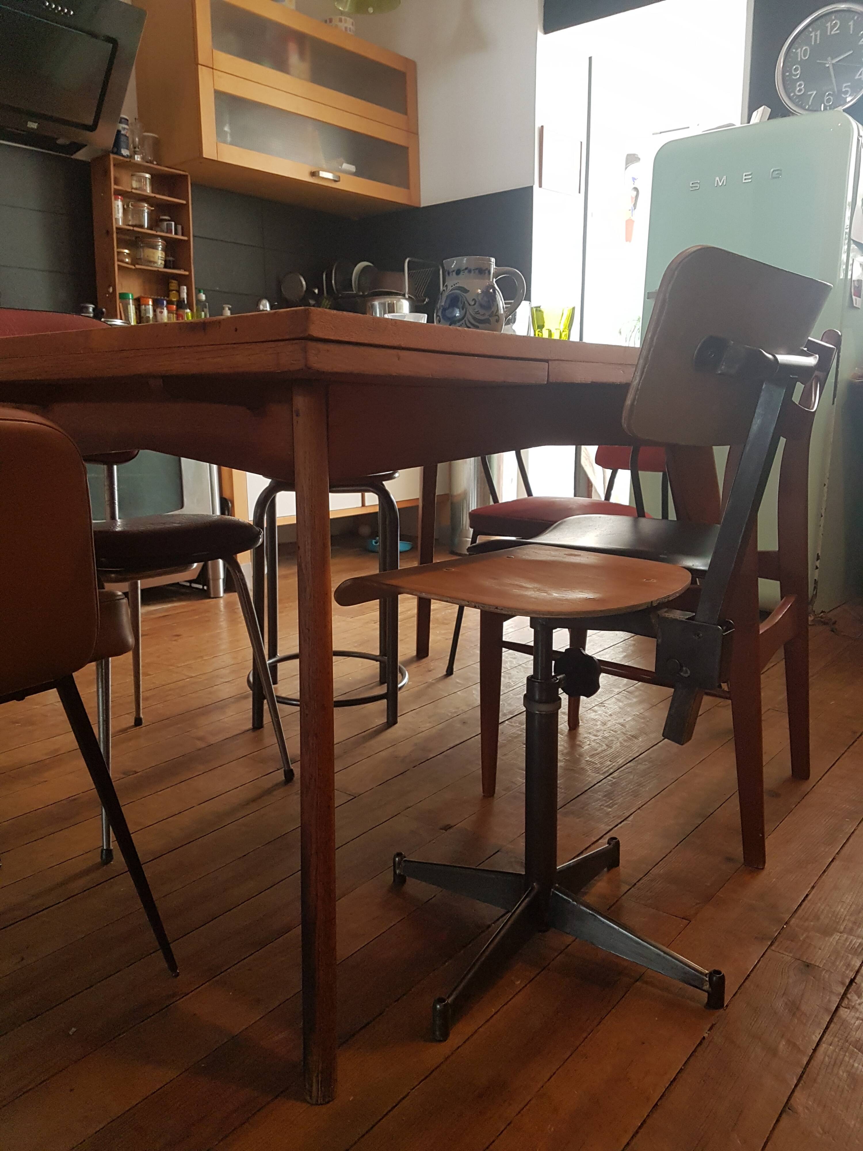 Chaise atelier réglable
