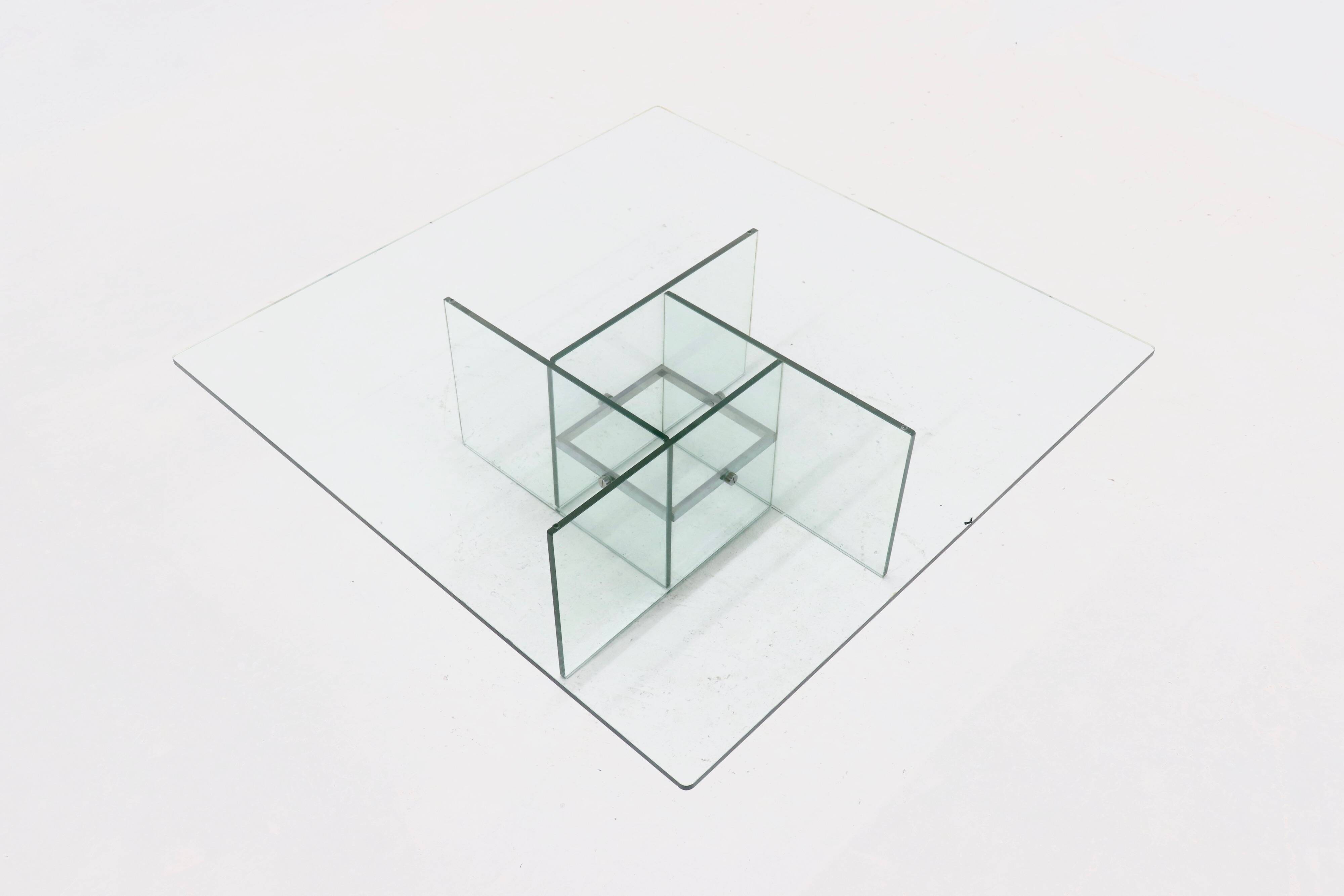 Italian glass coffee table, 1970s