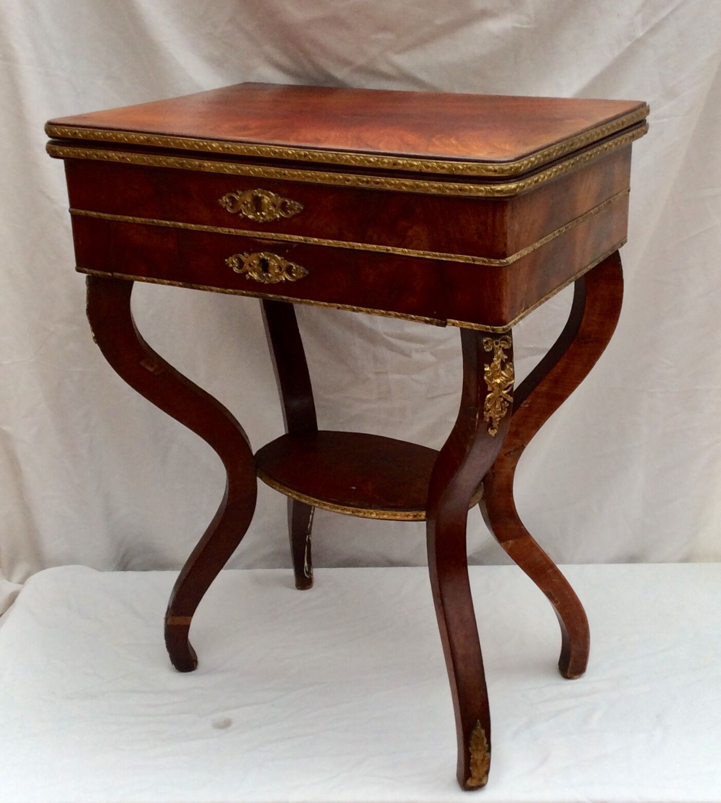 XlXth century wooden and bronze chiseled size: height -72cm- width -55cm Pr-38cm
