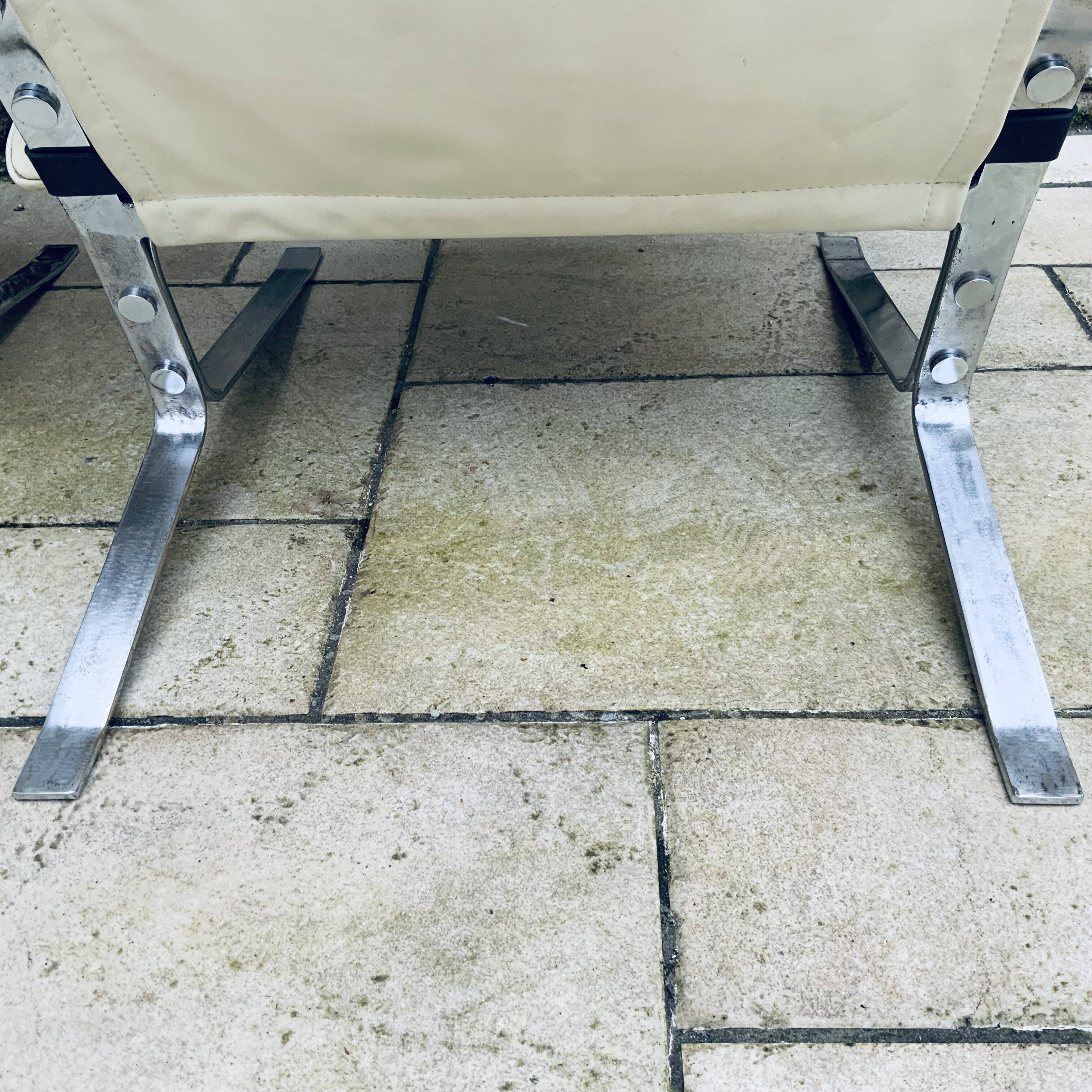 Pair of Armchairs and Ottoman, "Joker" Model, Large Leather Model