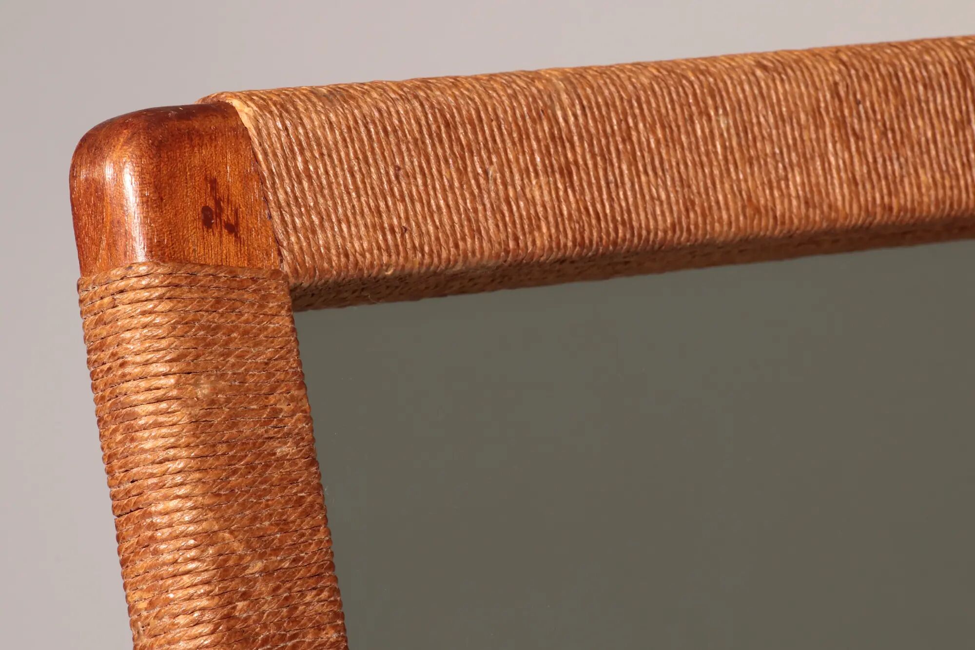 Miroir de table moderniste rare de Jacques Adnet des années 1950