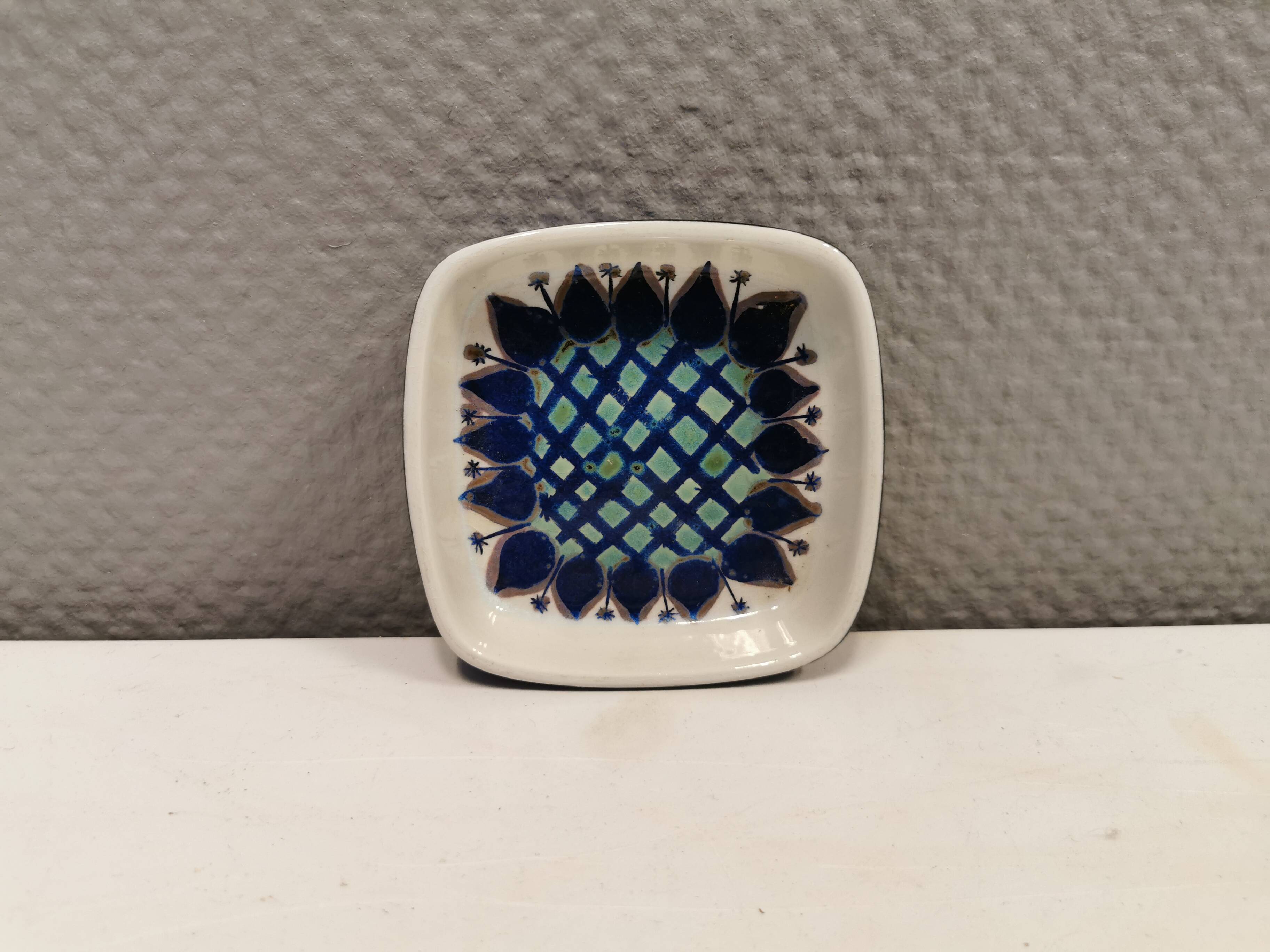 Small Faience bowl from Aluminia Denmark