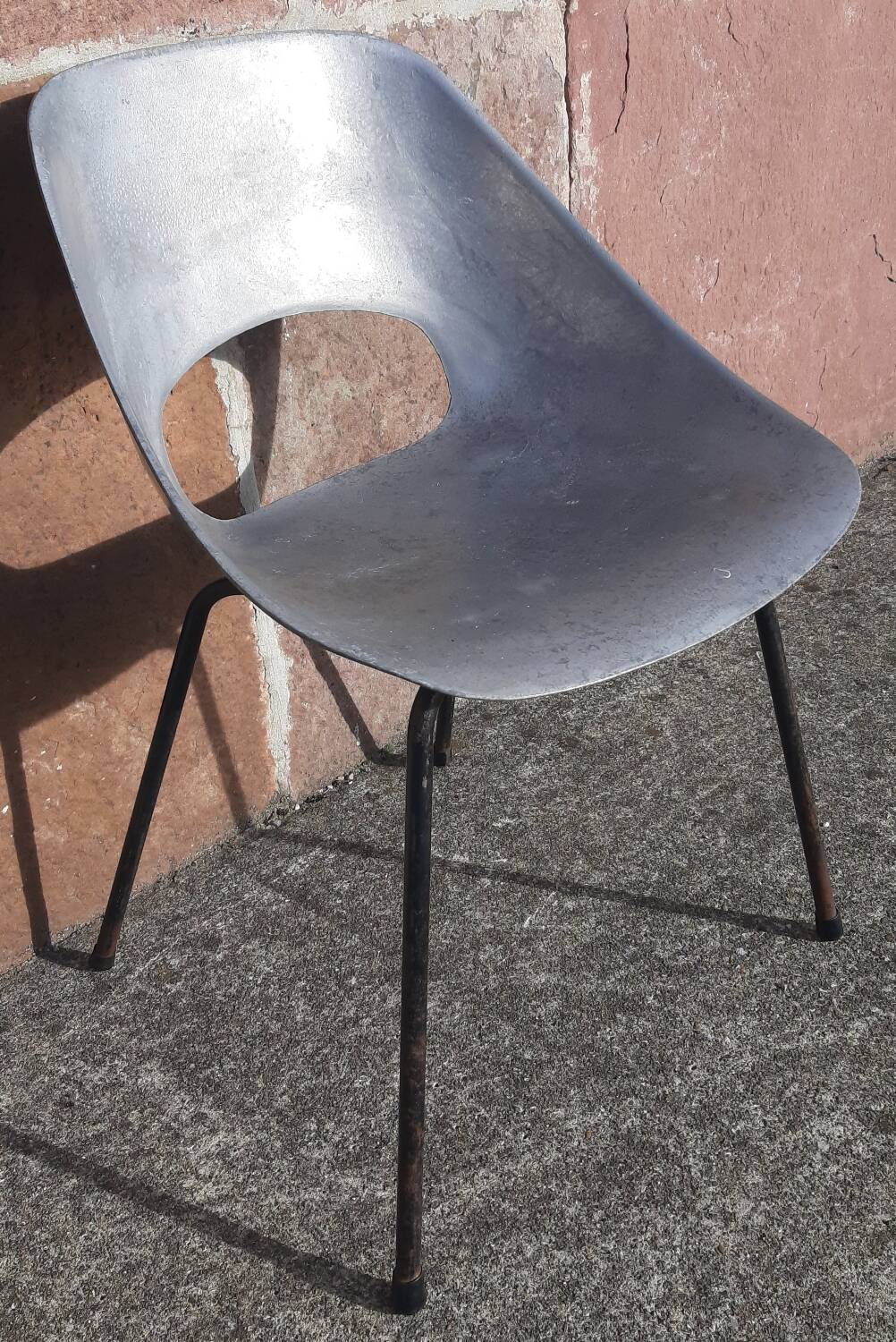 Chaise tulipe Pierre Guariche. (Edition Steiner, années 50)