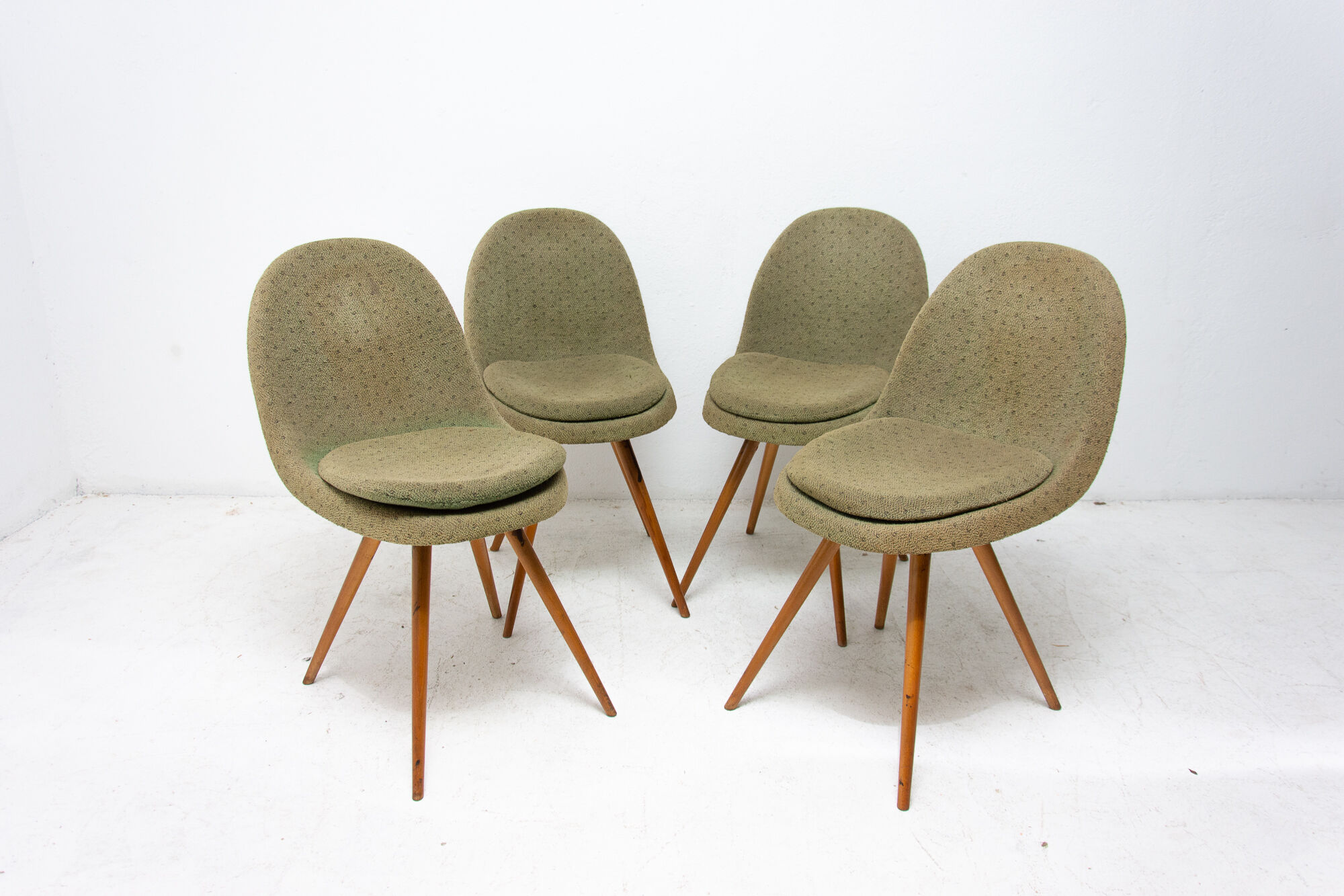 Mid century dining chairs, designed by Frantisek Jirák for Tatra Pravenec