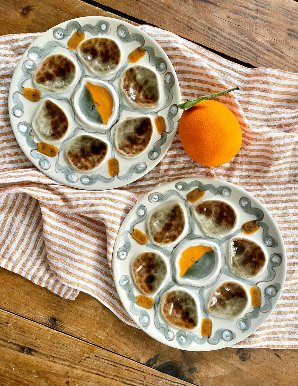 Set of 2 vintage oyster plates MBFA Pornic Amphitrite France