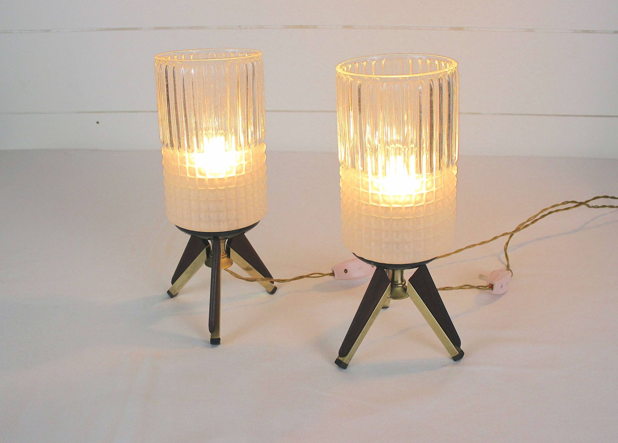 Pair of bedside lamps, Brass, Teak, Venetian glass, Italy, 1950