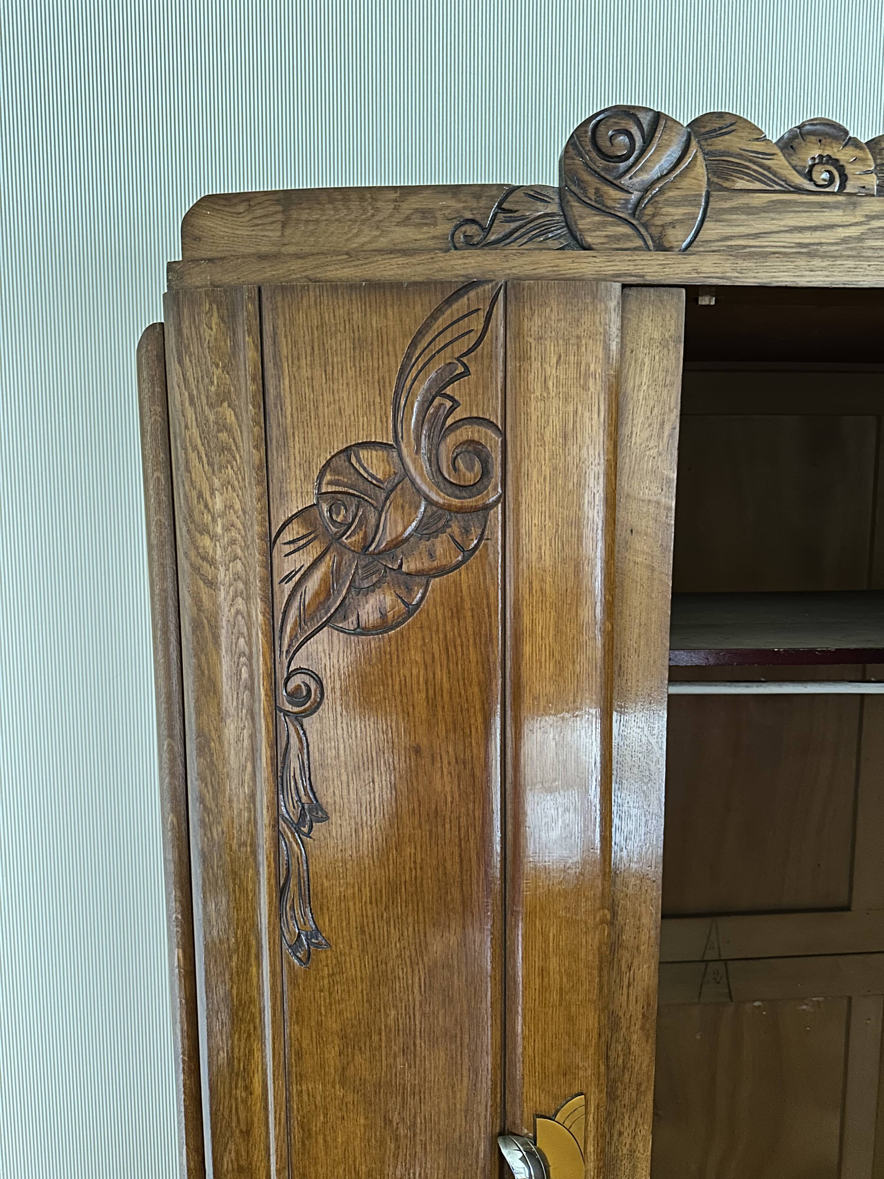 Art Deco wardrobe