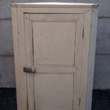 Belle Encoignure ancienne en pin. Armoire d'angle