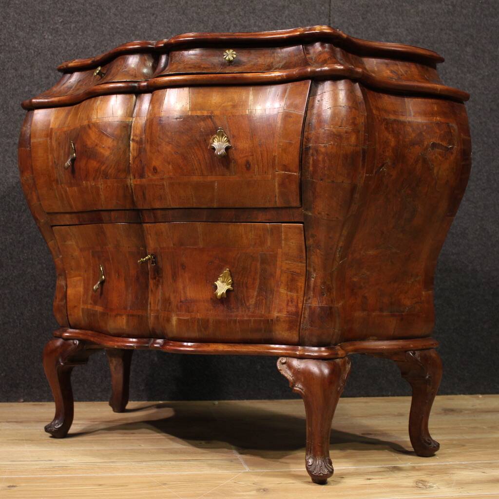 Venetian dresser in wood from the 20th century
