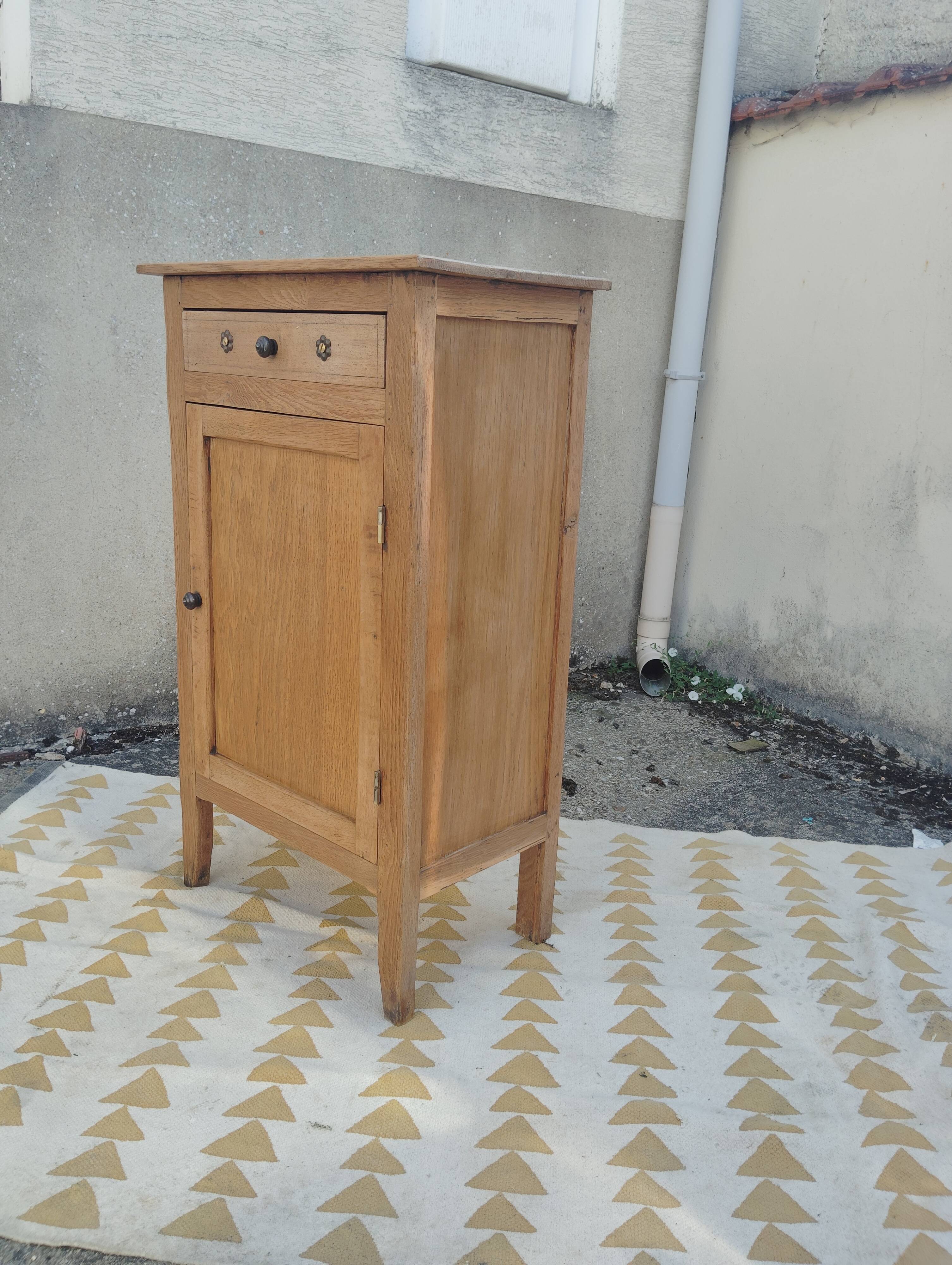 Parisian Buffet 1 Door/Antique Oak Confiturier