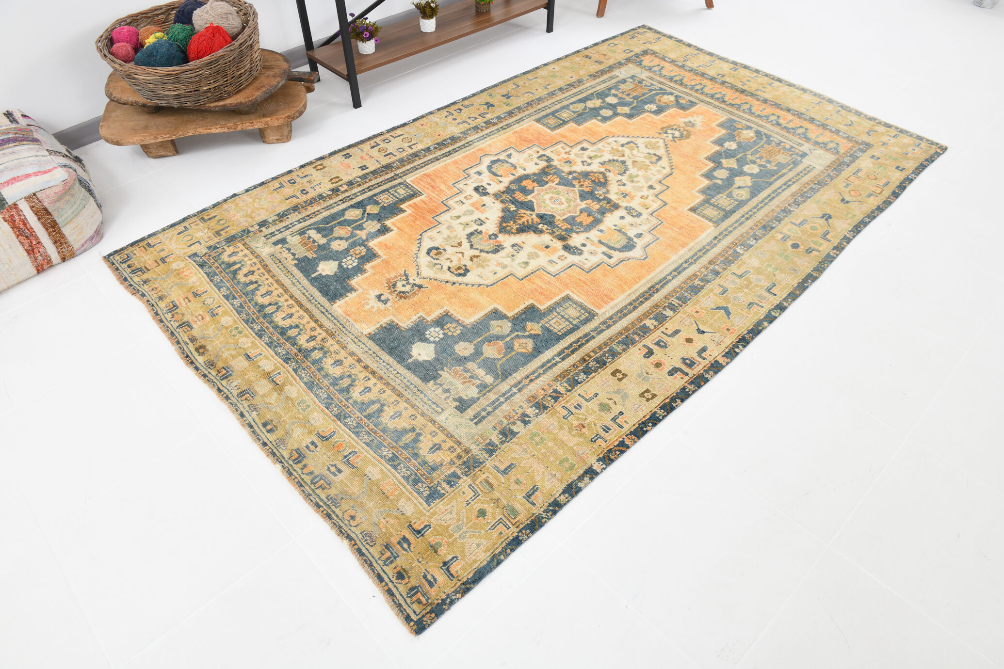 Tapis rustique primitif vintage noué à la main, 266x163Cm