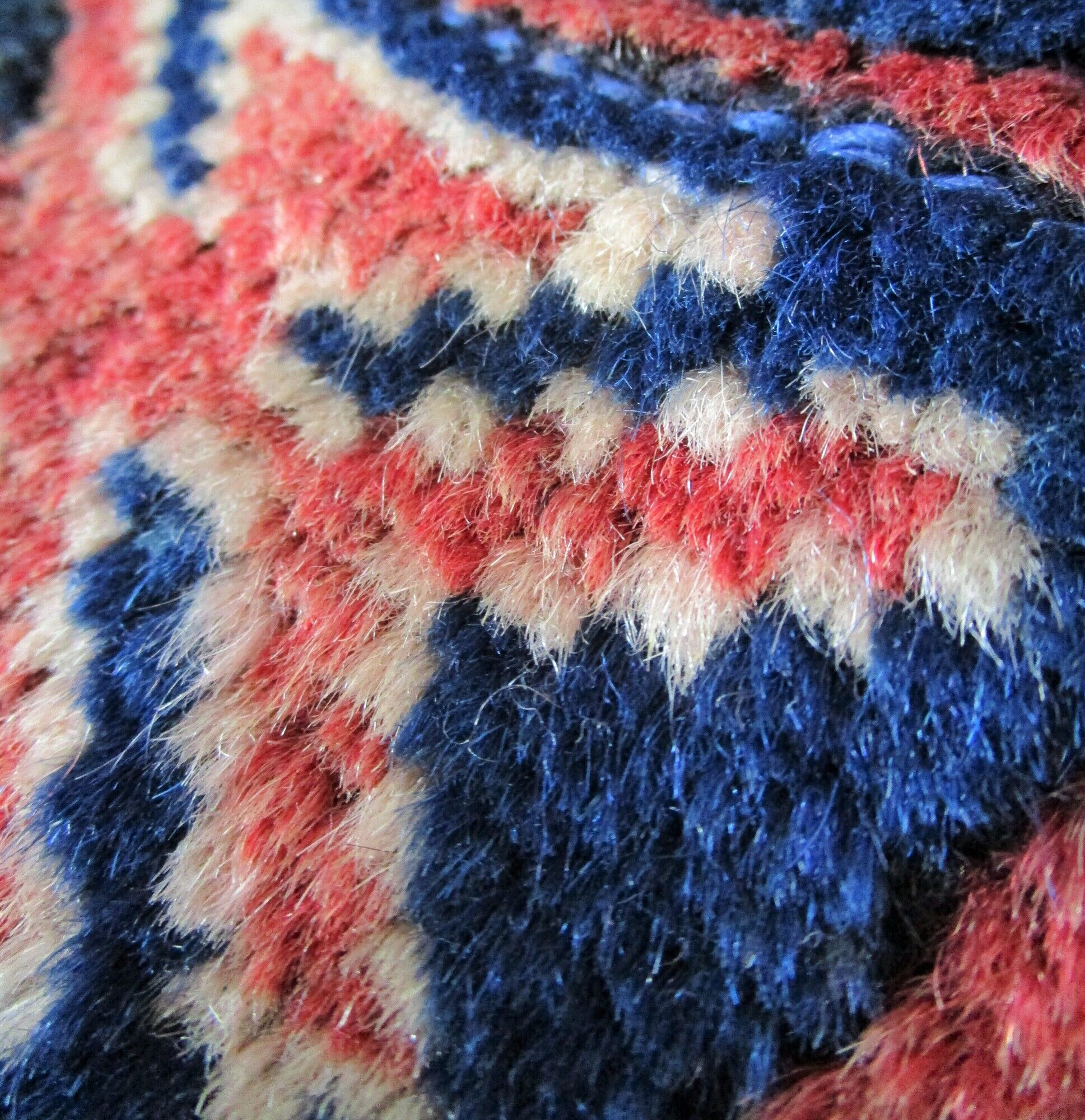 Carpet point knotted velvet wool blue red white 124 cm x 202 cm vintage