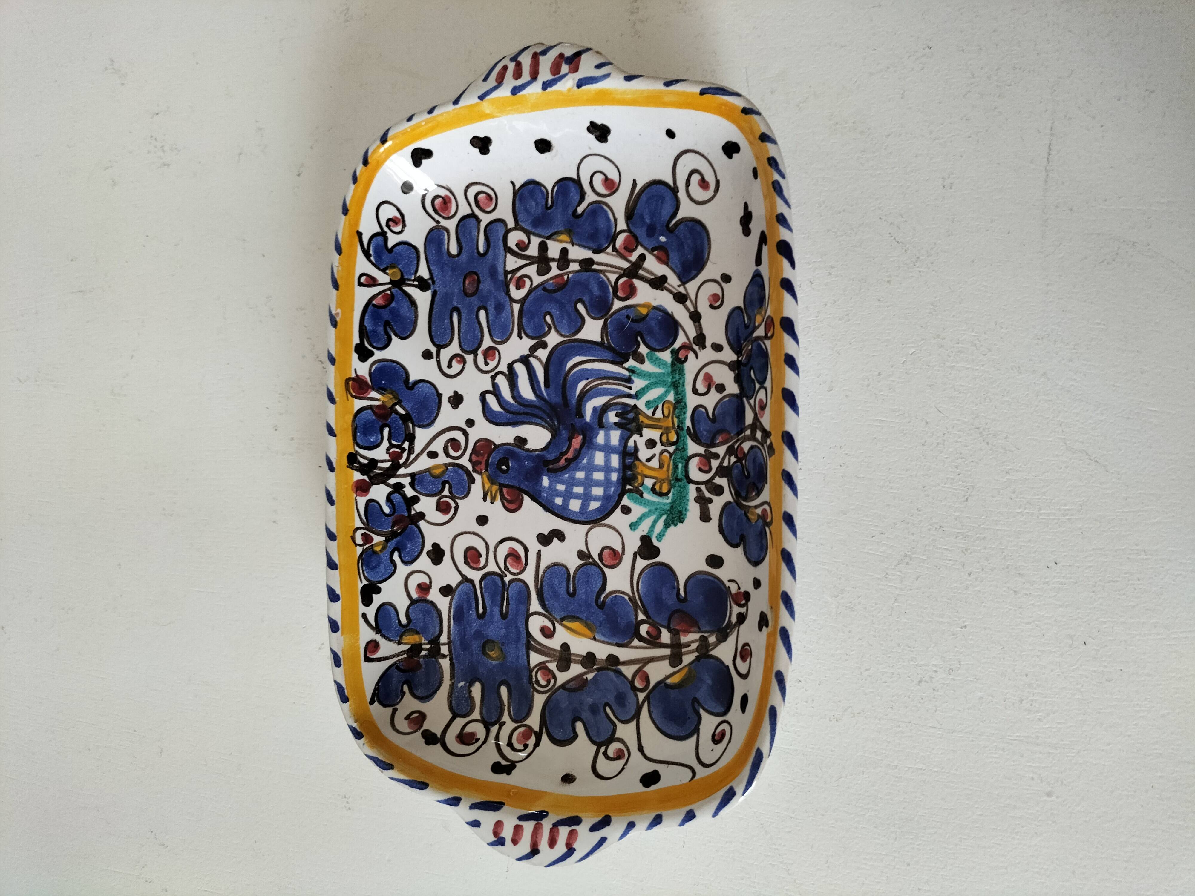 Small earthenware dish with rooster decoration – Portugal, hand-painted
