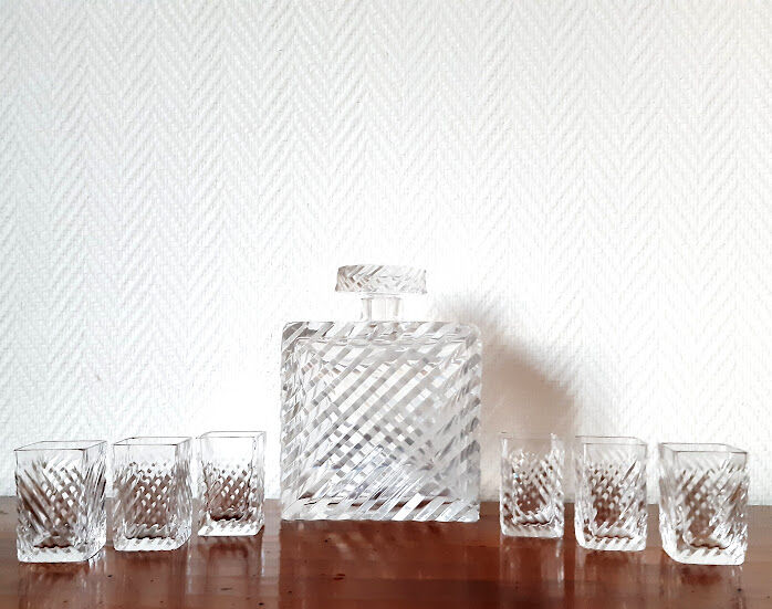 Art Deco cut glass whisky set