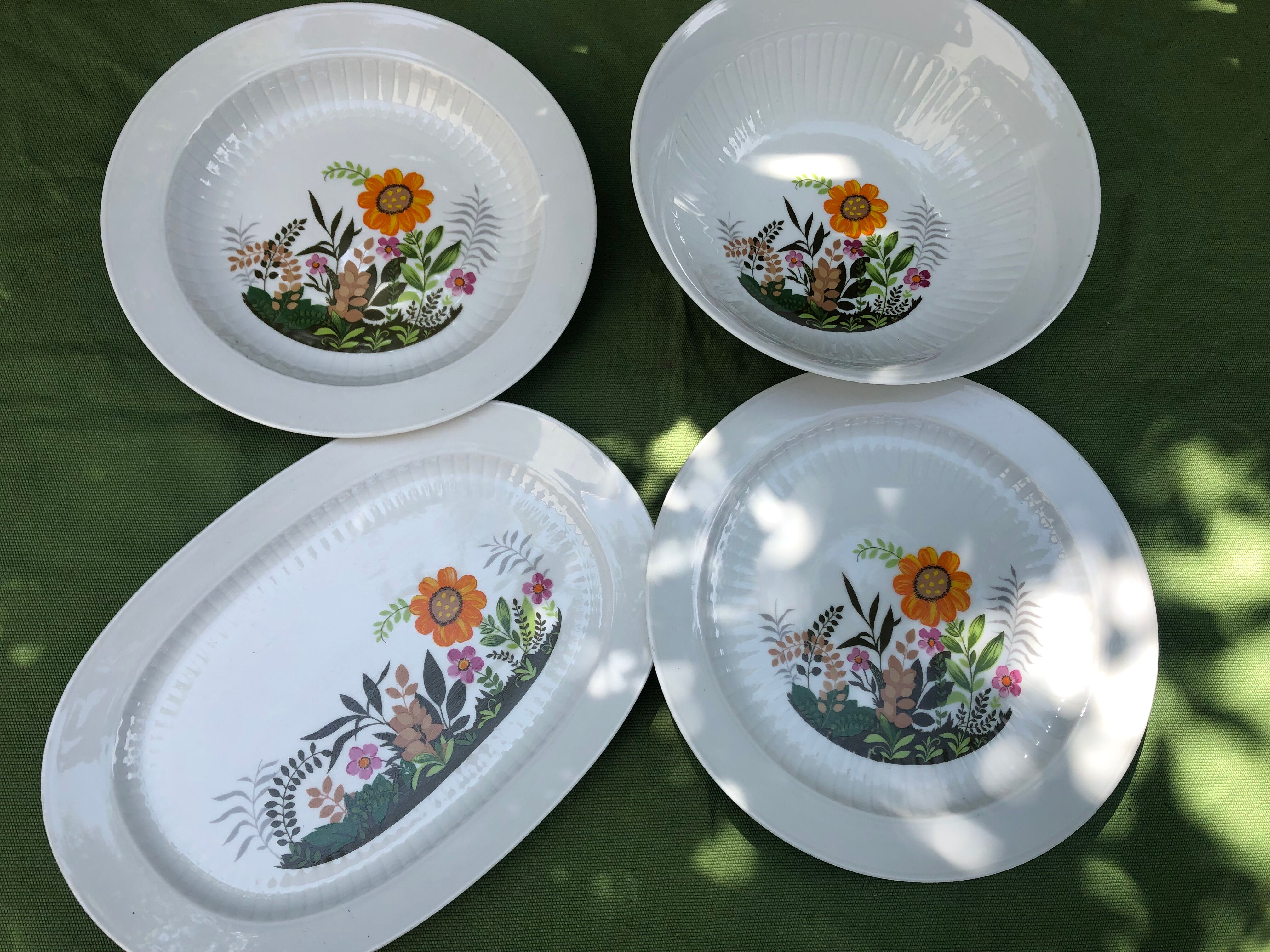 Saladier et 3 plats porcelaine Winterling Bavaria vintage