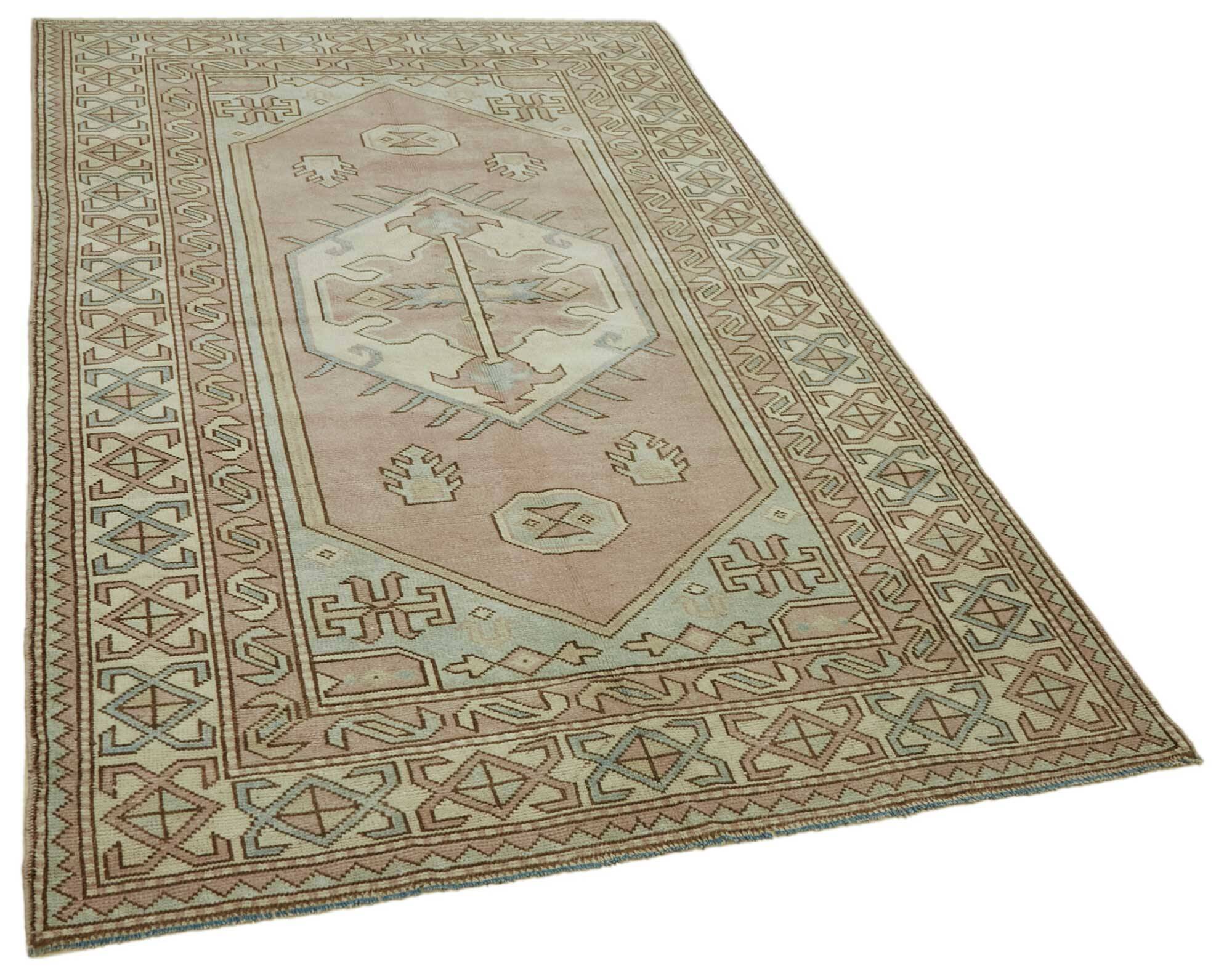 Turkish Vintage Anatolian Rug 145 cm x 233 cm