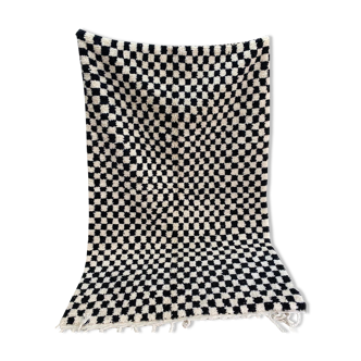 Berber Beni ouarain carpet with checkers 300x200cm