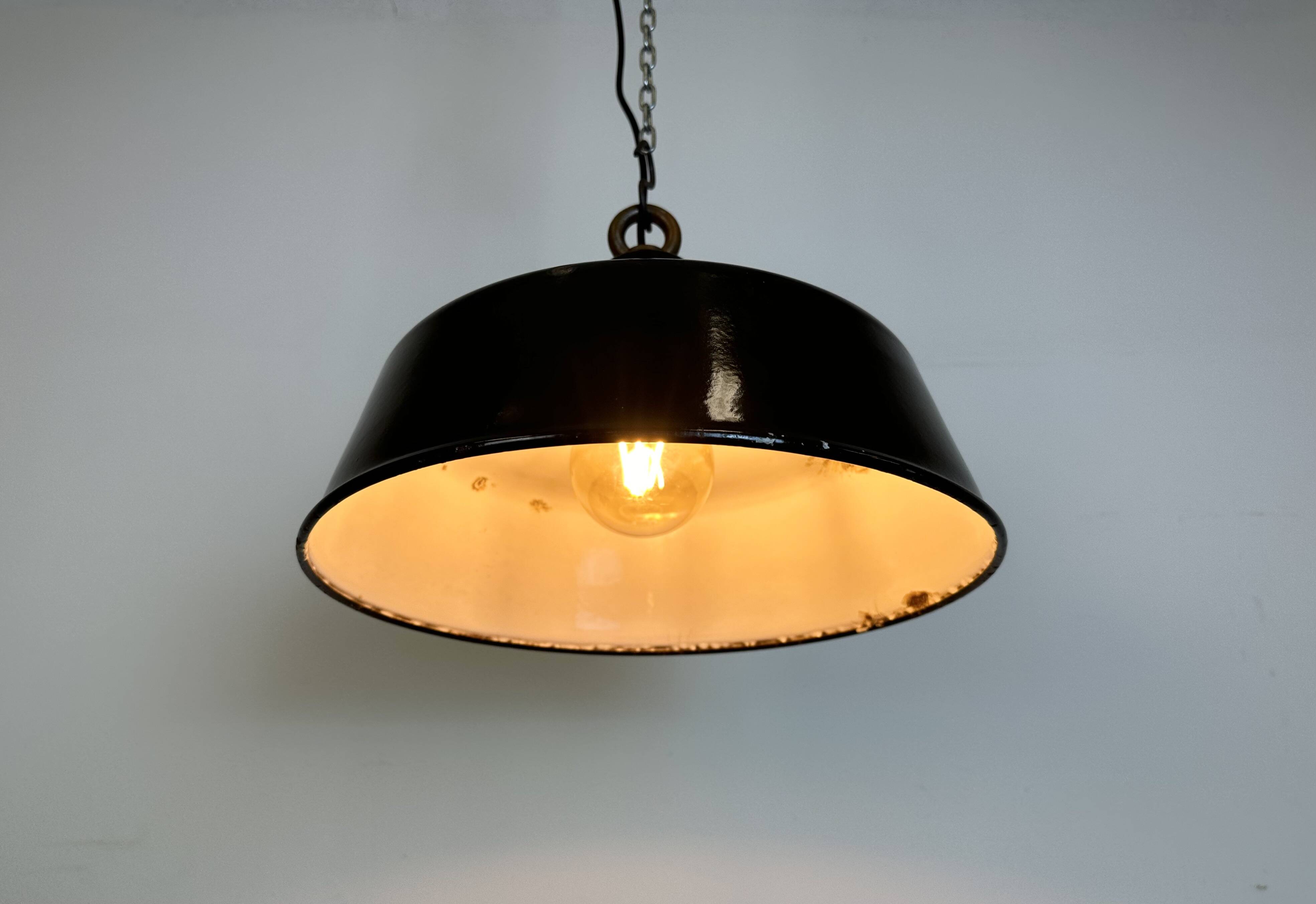 Black enamel industrial pendant lamp, 1950s