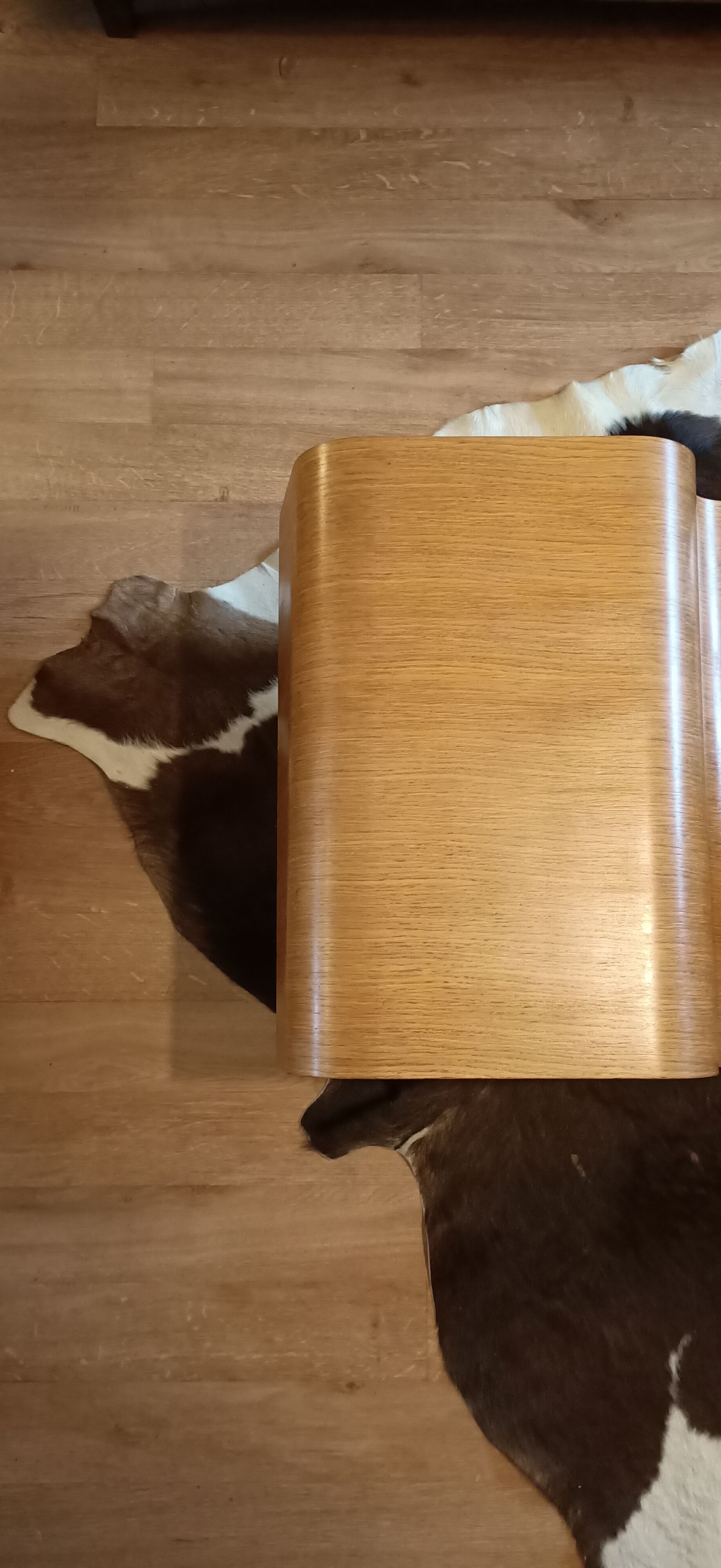 Vintage cow skin carpet, 140 cm x146 cm