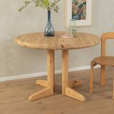 Classic Dining Table from the 1970s, solid pine wood