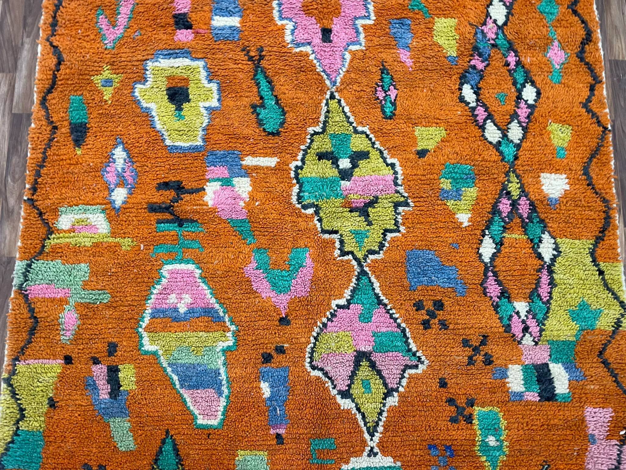 Traditional wool rug Morocco 3 x 2 m